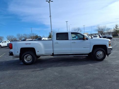 Used 2016 Chevrolet Silverado 3500 LT w/ LT Convenience Package image 28