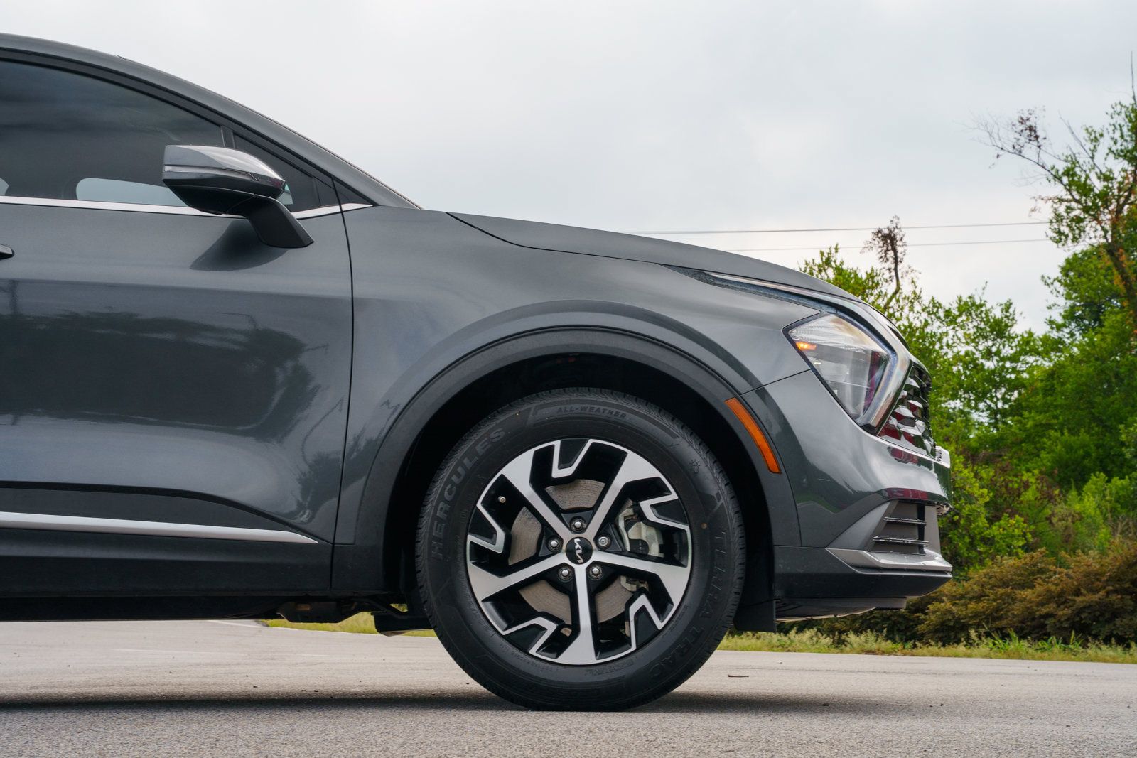 Used 2023 Kia Sportage EX FWD image 9