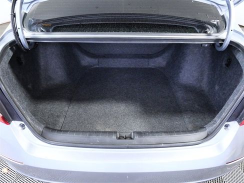 Used 2021 Honda Accord LX image 10