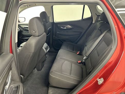 Used 2024 GMC Terrain SLE w/ Driver Convenience Package AWD/4WD image 19