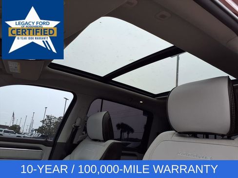 Used 2025 RAM 1500 Laramie AWD/4WD image 16