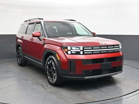 Used 2024 Hyundai Santa Fe SEL image 1