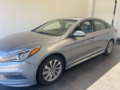 Used 2017 Hyundai Sonata Sport w/ Value Edition Package 02 FWD image 2