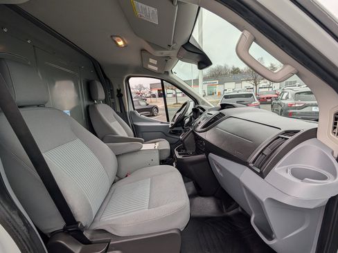Certified 2019 Ford Transit 250 148 Low Roof image 10