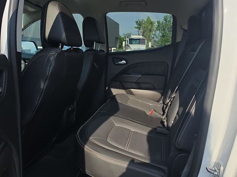 Used 2022 GMC Canyon Denali AWD/4WD image 10