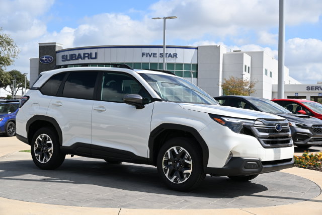 New 2026 Subaru Forester Premium AWD/4WD image 1