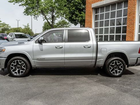 Used 2025 RAM 1500 Laramie AWD/4WD image 40