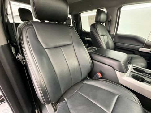 Used 2020 Ford F350 Lariat w/ Lariat Ultimate Package AWD/4WD image 13