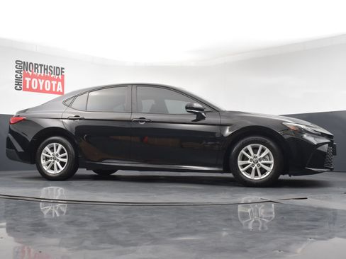 Used 2025 Toyota Camry LE FWD image 29