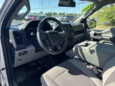 Used 2016 Ford F150 XL w/ Equipment Group 101A Mid RWD image 11