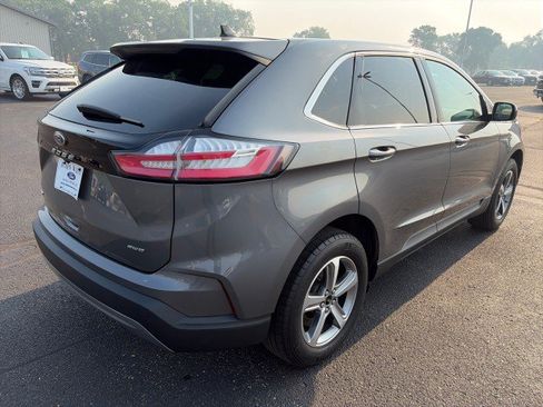 Used 2024 Ford Edge SEL w/ Convenience Package AWD/4WD image 5