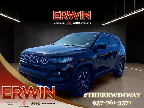 Used 2024 Jeep Compass Limited AWD/4WD image 8