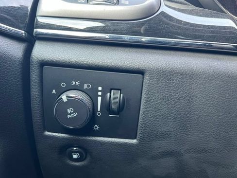 Used 2017 Jeep Grand Cherokee Trailhawk w/ Trailhawk Luxury Group AWD/4WD image 19