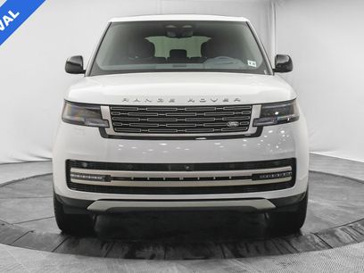 Used 2025 Land Rover Range Rover SE