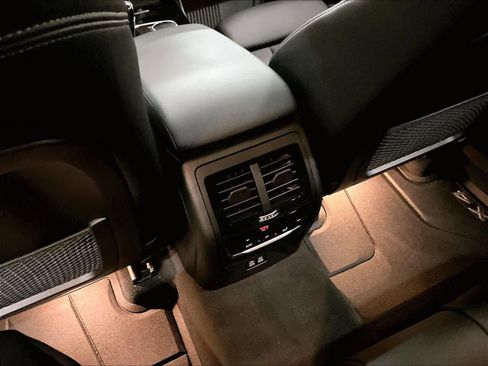 Certified 2024 BMW X4 M40i image 35