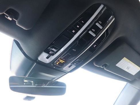 Used 2017 Porsche Panamera 4 image 42