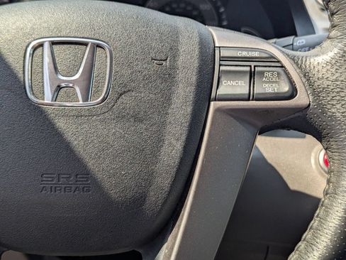 Used 2015 Honda Odyssey EX-L image 16