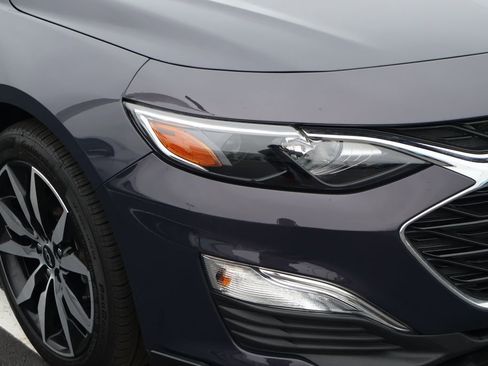 Certified 2025 Chevrolet Malibu RS w/ LPO, Floor Liner Package image 5