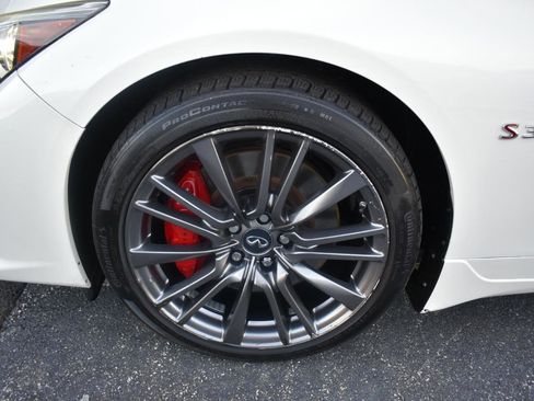 Used 2017 INFINITI Q50 Red Sport 400 AWD/4WD image 32