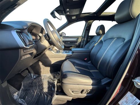 Used 2024 MAZDA CX-90 Plug-In Hybrid w/ Premium Plus image 9