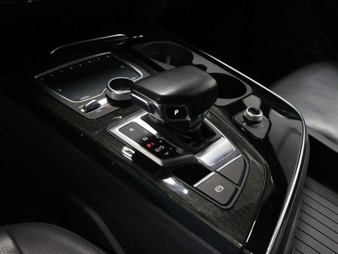 Used 2018 Audi Q7 3.0T Premium Plus w/ Premium Plus Package AWD/4WD image 27