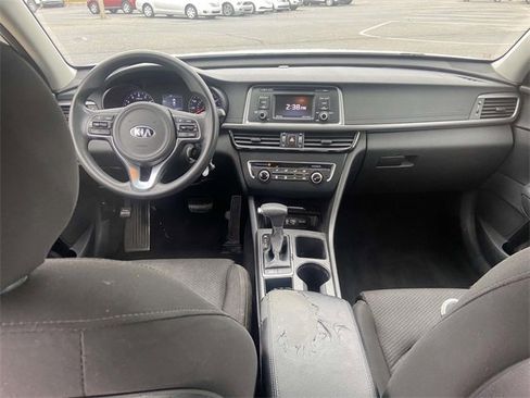 Used 2016 Kia Optima LX image 10