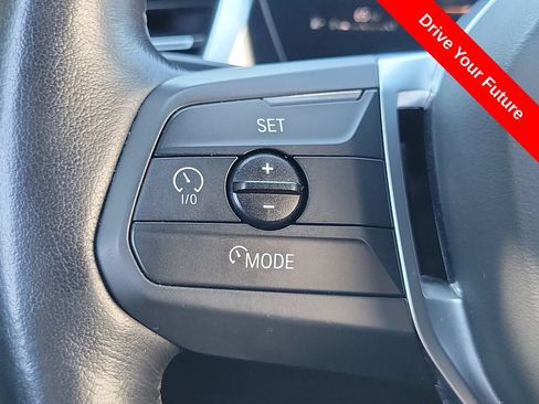 Used 2023 BMW X1 xDrive28i AWD/4WD image 5