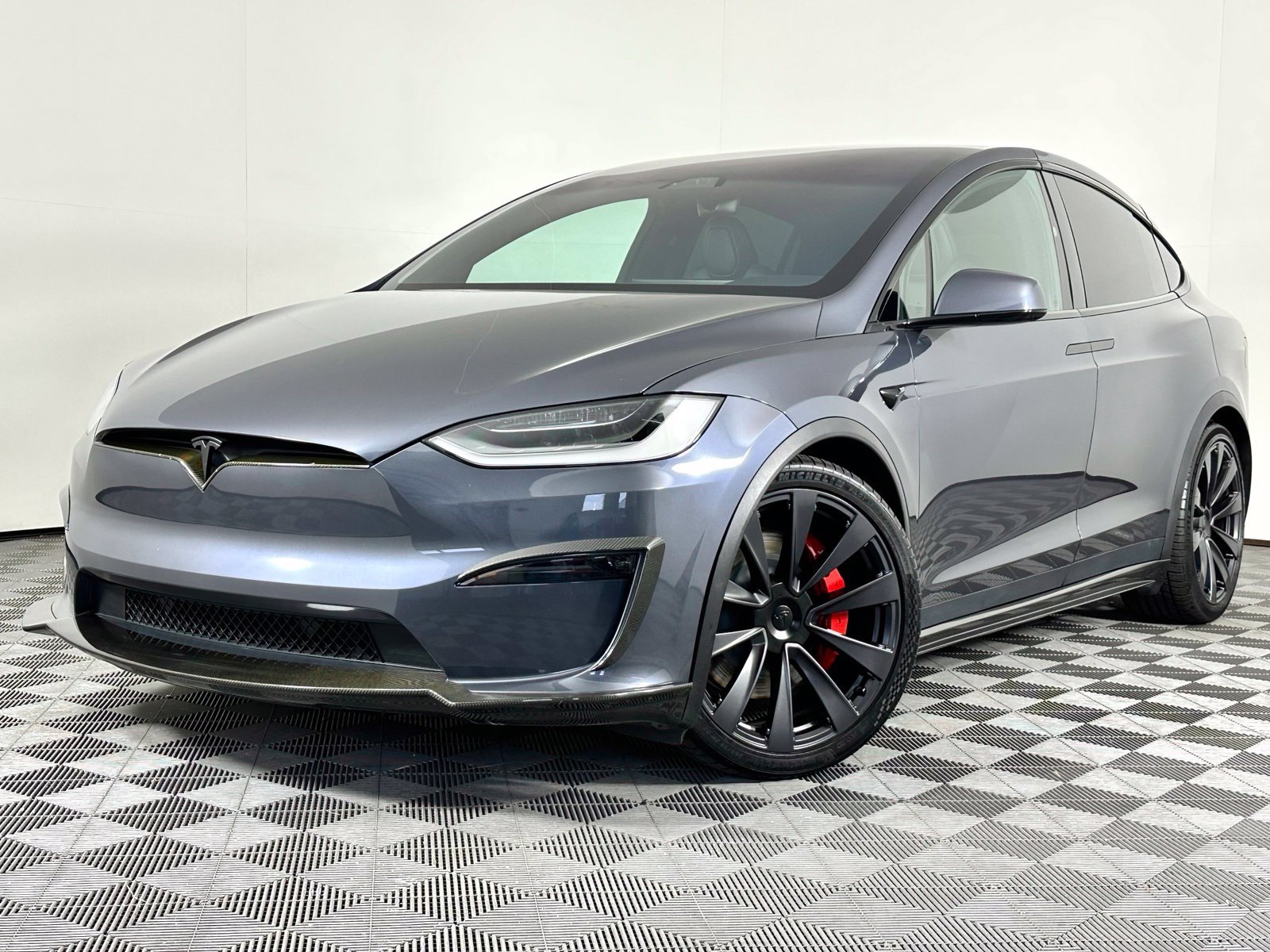 Used 2023 Tesla Model X AWD/4WD image 38