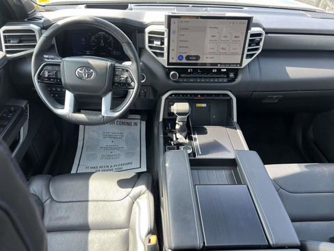 Used 2024 Toyota Tundra Platinum AWD/4WD image 12