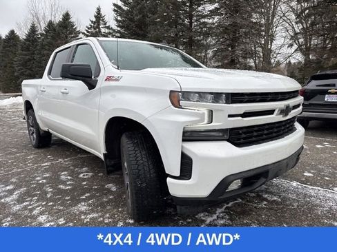 Used 2021 Chevrolet Silverado 1500 RST image 2