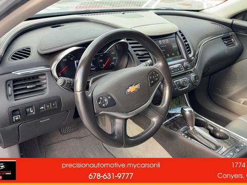 Used 2015 Chevrolet Impala LT FWD image 9
