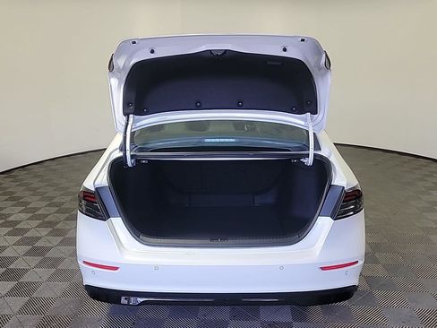 Used 2025 Honda Accord EX-L image 8