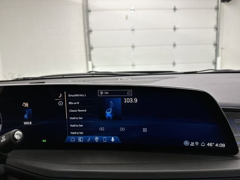 Used 2024 Cadillac XT4 Sport image 35