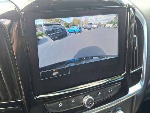 Certified 2023 Chevrolet Traverse LT image 14