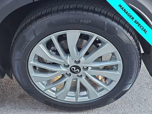 Used 2023 INFINITI QX50 Luxe FWD image 8
