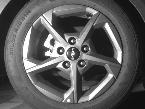 Used 2025 Kia K4 FWD image 15