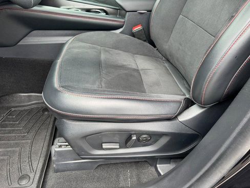 Used 2025 Ford Explorer ST image 26
