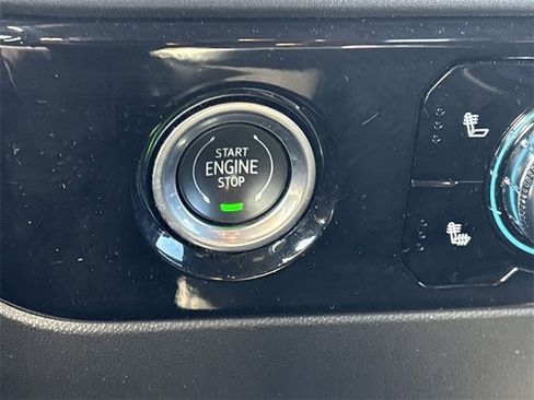 Certified 2023 GMC Sierra 1500 Elevation image 17