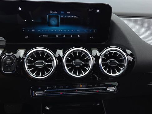 Certified 2023 Mercedes-Benz GLA 250 4MATIC image 26