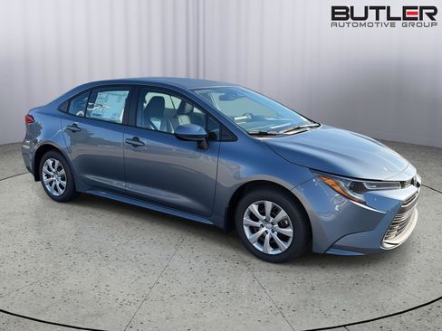 New 2026 Toyota Corolla LE FWD image 8
