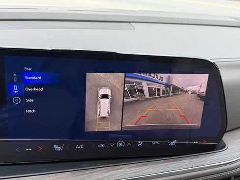 New 2026 Chevrolet Tahoe LT image 40