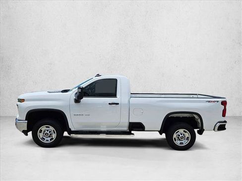 Used 2025 Chevrolet Silverado 2500 W/T w/ WT/CX Safety Package AWD/4WD image 8
