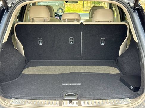 New 2026 Genesis GV70 2.5T Advanced AWD/4WD image 18