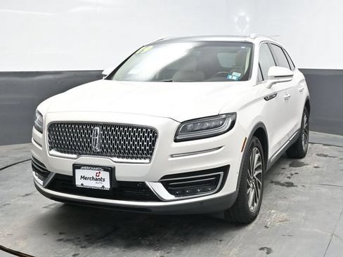 Used 2019 Lincoln Nautilus Reserve AWD/4WD image 2