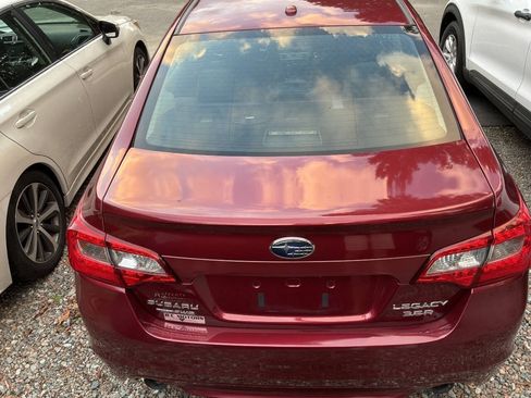 Used 2015 Subaru Legacy 3.6R Limited AWD/4WD image 6