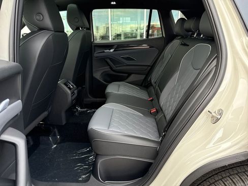 New 2026 Volkswagen Tiguan SEL R-Line image 27