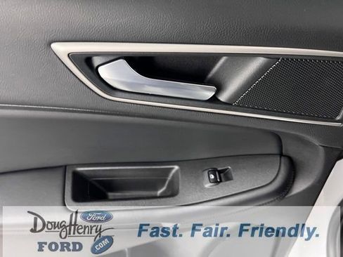 Used 2024 Ford Edge SEL image 30