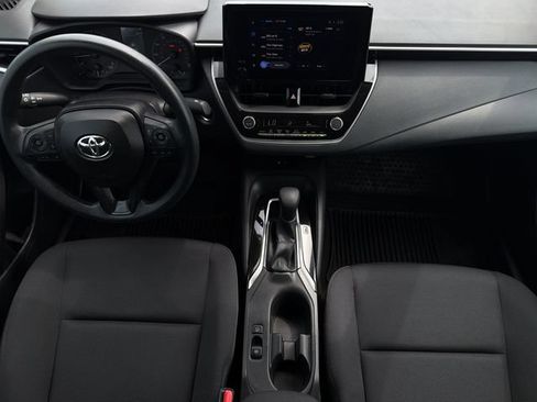 Used 2025 Toyota Corolla LE w/ LE Premium Package FWD image 9