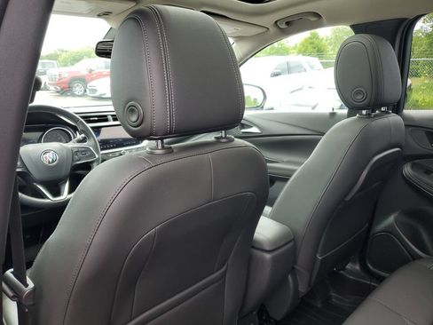 Used 2023 Buick Encore GX Essence w/ Experience Buick Package AWD/4WD image 30