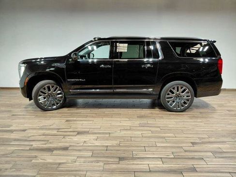 Used 2026 GMC Yukon XL Denali Ultimate w/ LPO, Get Active Package AWD/4WD image 28